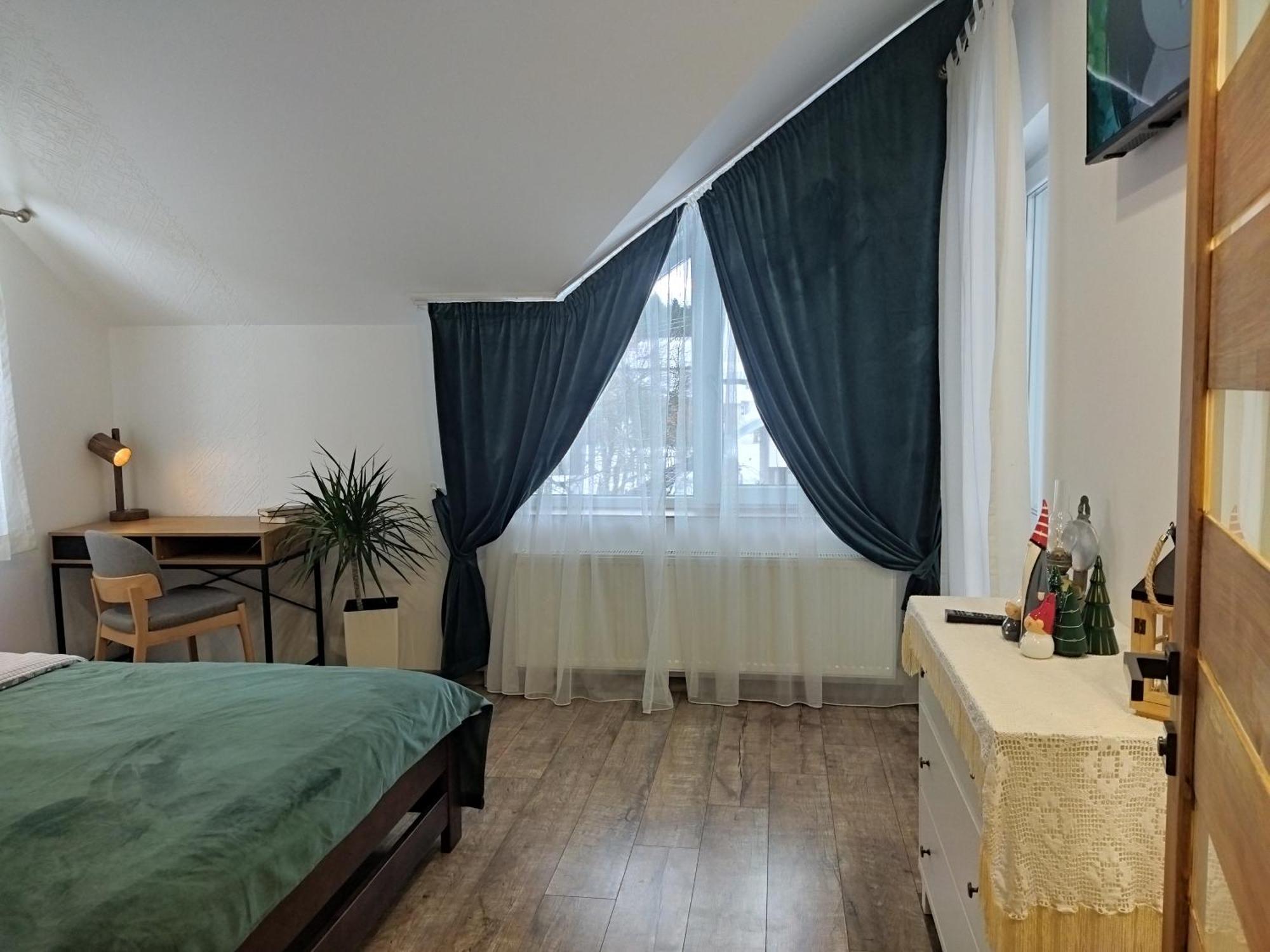 ґонта - з виглядом на гори,тераса,балкон Apartament