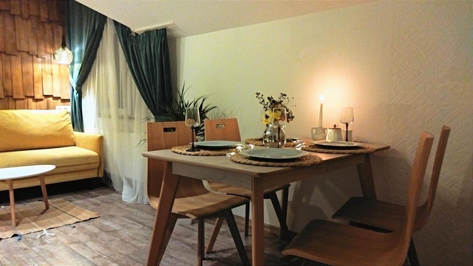 ґонта - з виглядом на гори,тераса,балкон Apartament *